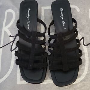 Carriage court black sandals, size 7